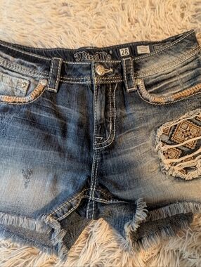 Miss Me Boyfriend Short Denim Shorts - Size 28
